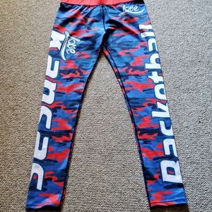 Xlusion Kansas Leggings NWOT Lg